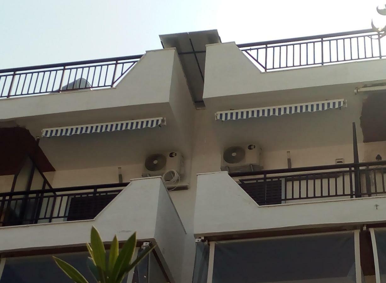 Jonnys Ferienwohnung Peraía Dış mekan fotoğraf